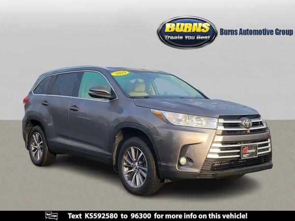 2019 toyota highlander in secaucus, new jersey