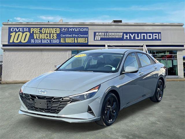 2022 hyundai elantra sel