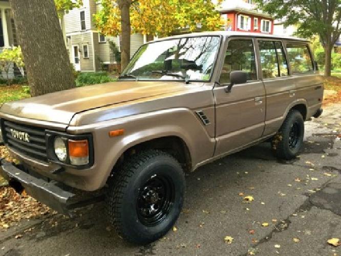 1985 toyota land cruiser in plainfield, in