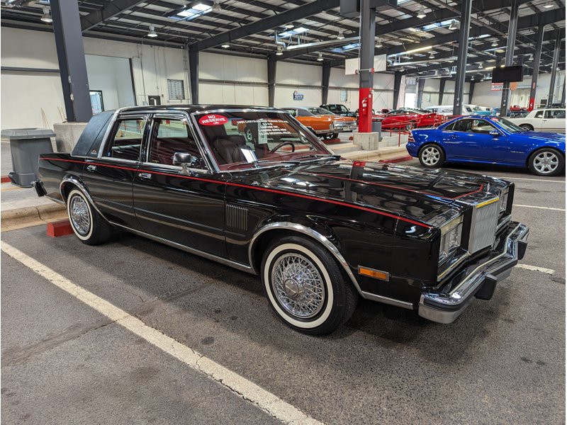 1985 chrysler fifth avenue