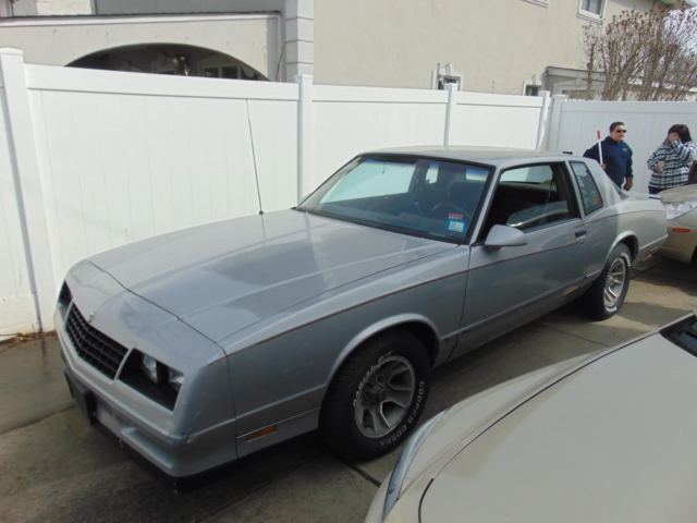 1987 chevrolet monte carlo aerocoupe