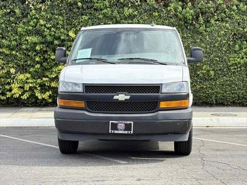 2019 chevrolet express 2500