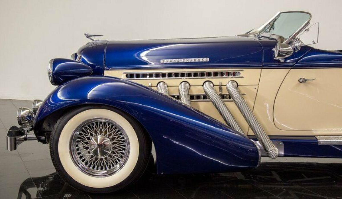 852 by speedster motorcar 4 speed automatic