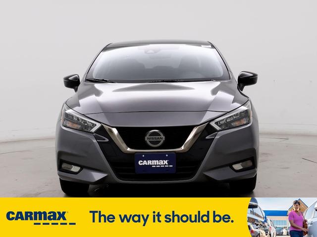 2020 nissan versa sr