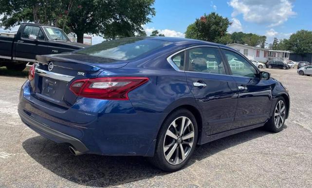 2017 nissan altima 2.5 sr