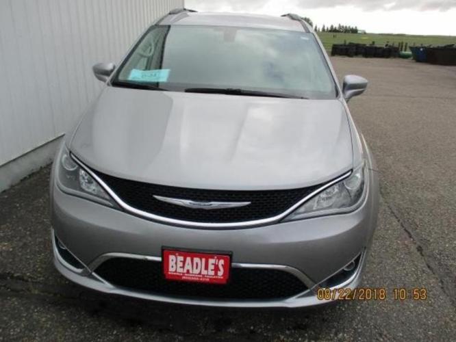 2017 chrysler pacifica touring-l touring-l 4dr mini-van for sale in foster, south dakota