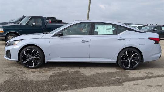 2025 Nissan Altima
