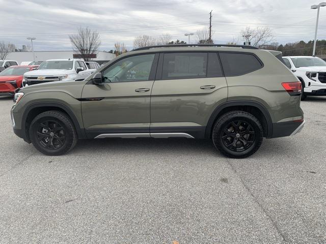 2024 volkswagen atlas 2.0t se w/technology 4motion