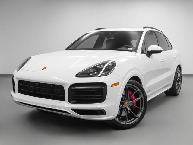 2021 porsche cayenne gts