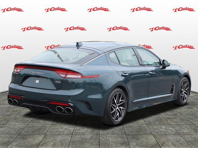 2022 kia stinger gt-line