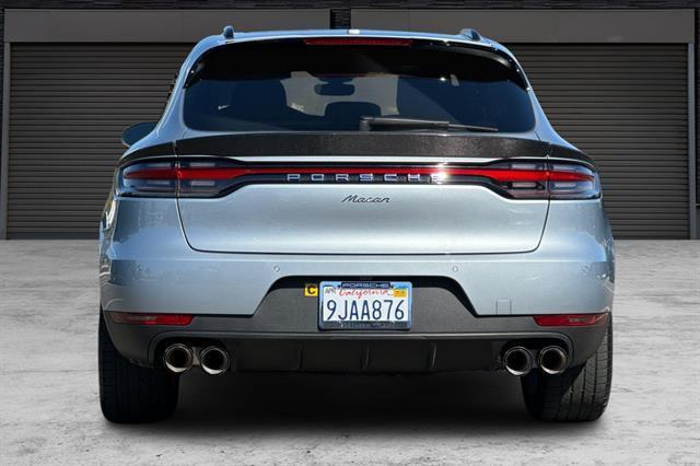 2021 porsche macan base