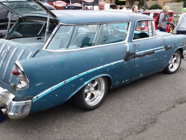 1956 chevy nomad wagon