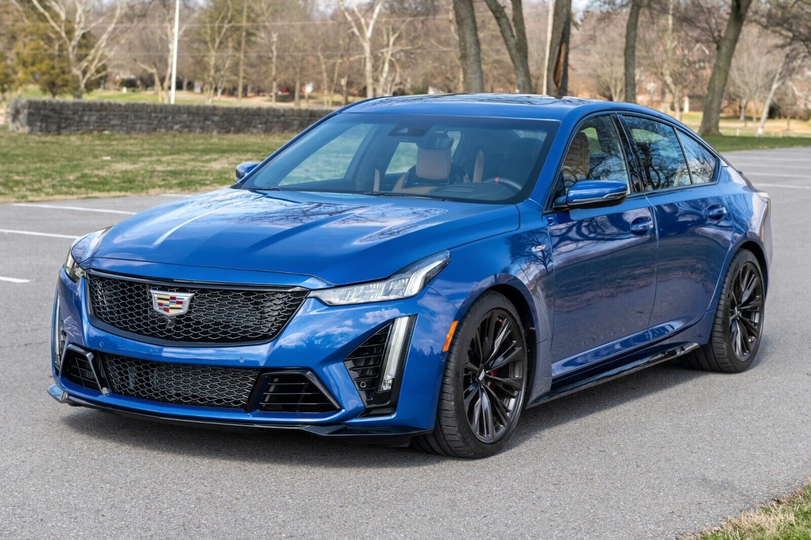 2022 cadillac ct5-v