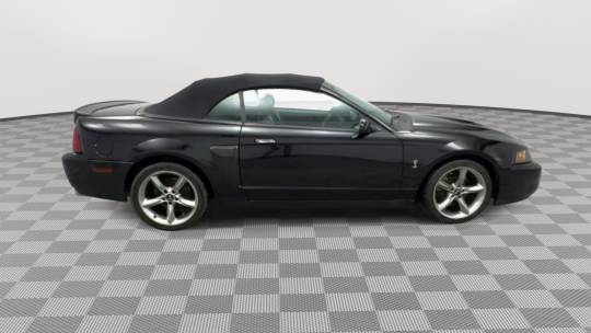 2003 Ford Mustang
