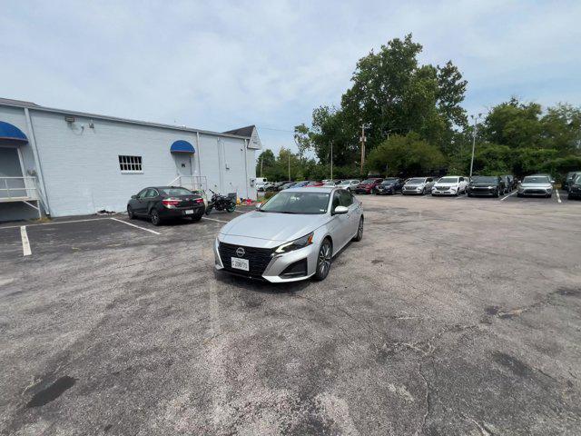 2023 nissan altima 2.5 sv