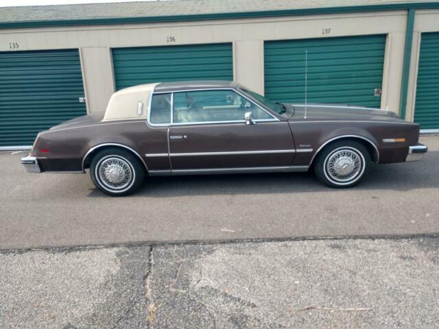 1985 oldsmobile toronado 76,000 original miles! extremely maintained 5.0 loaded