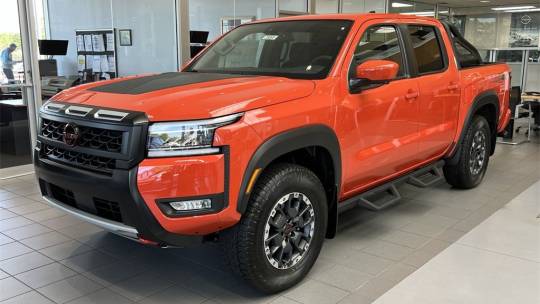 2025 Nissan Navara (Frontier) pro-4x