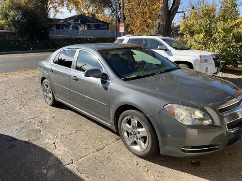 2009 chevy malibu lt clean title in hand, services regularly , would be great for