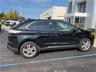 2018 Ford Edge titanium