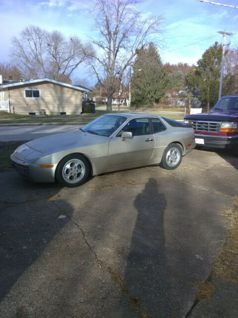 '87 turbo coupe. fast, very fast 2.5l 5 spd.limited slip diff. performance chip