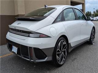 2025 Hyundai IONIQ 6 sel