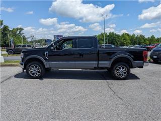 2022 Ford F-350 lariat