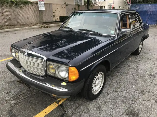 1983 mercedes-benz 300 series 300d-t 147,990miles no reserve turbo diesel