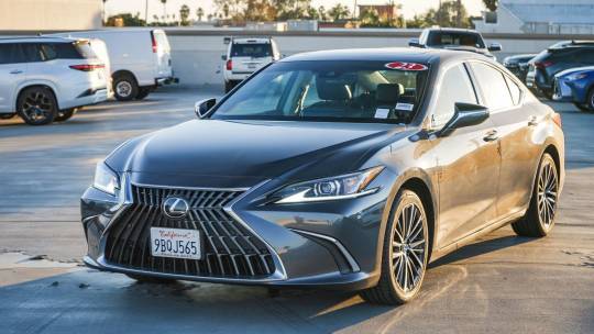 2022 Lexus ES