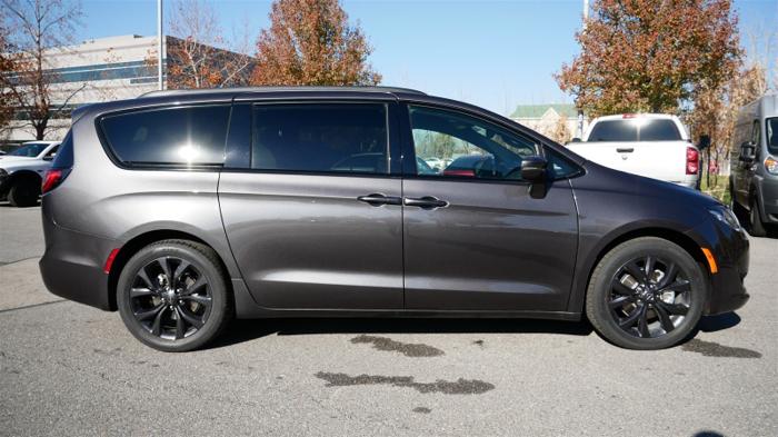 new 2018 chrysler pacifica limited west bountiful, ut 84087 for sale in woods cross, utah