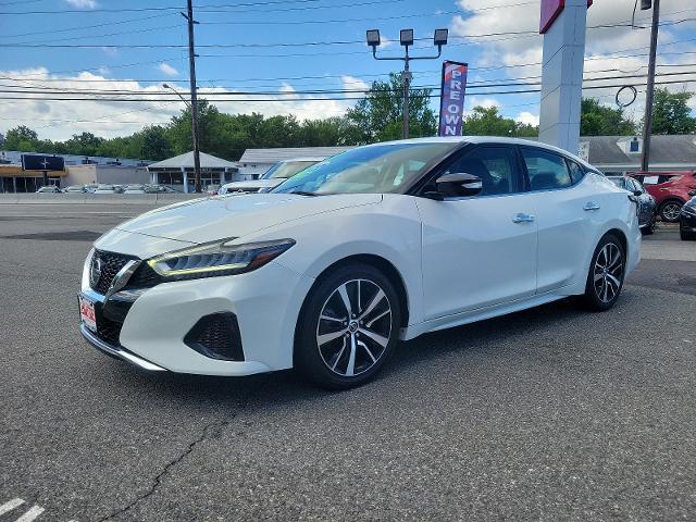 2021 nissan maxima sv