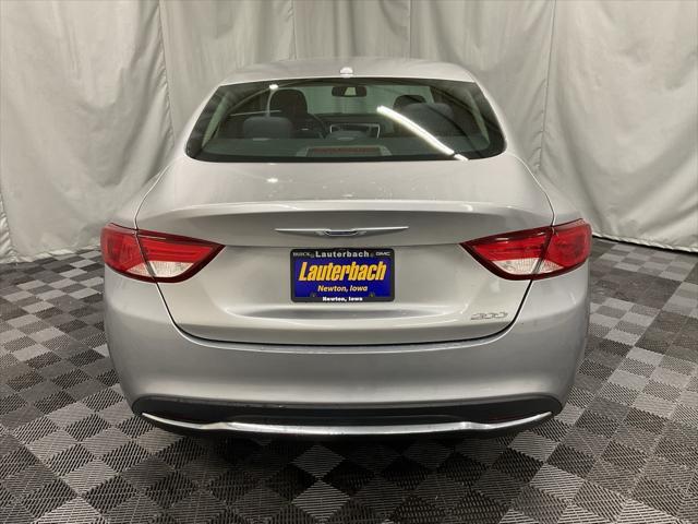 2015 chrysler 200 limited