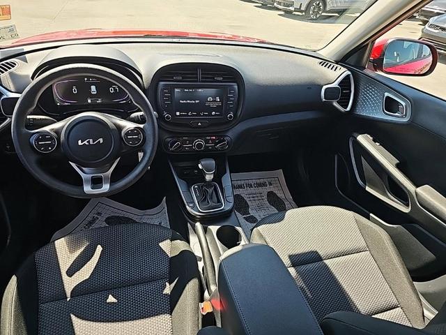 2024 kia soul lx