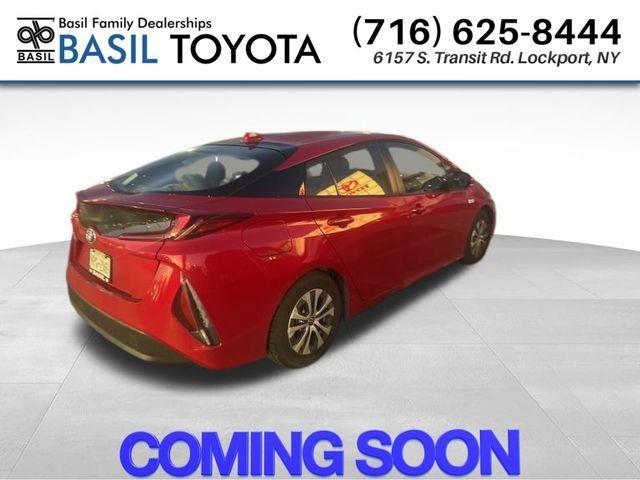 2021 toyota prius prime le