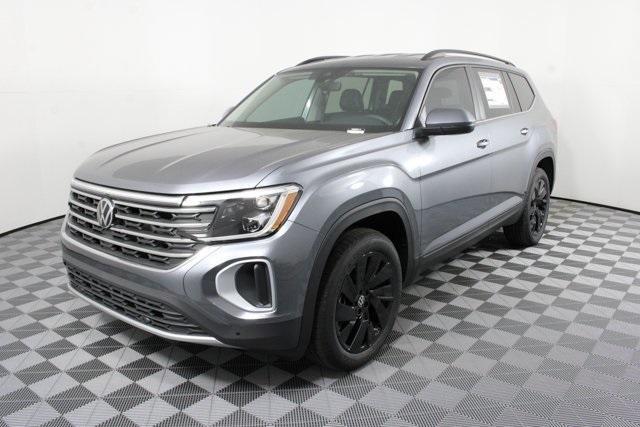 2024 volkswagen atlas 2.0t se w/technology