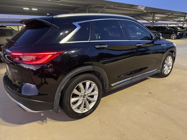 2019 infiniti qx50 essential