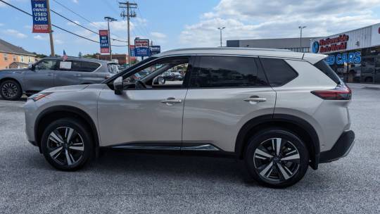 2023 Nissan Sport