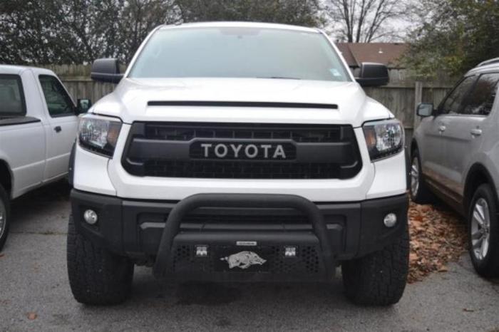 2016 toyota tundra sr5 4x4 sr5 4dr crewmax cab pickup sb (5.7l v8 ffv for sale in siloam springs, arkansas