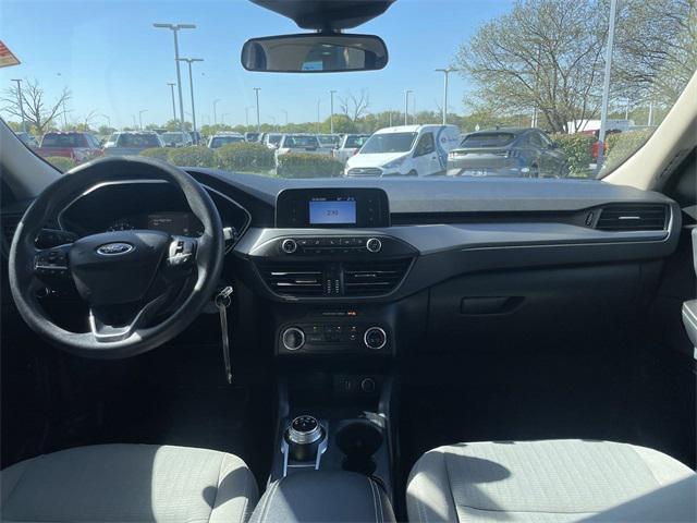 2020 ford escape s