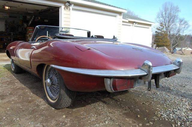1969 jaguar xke e-type series 2 roadster. needs restoration