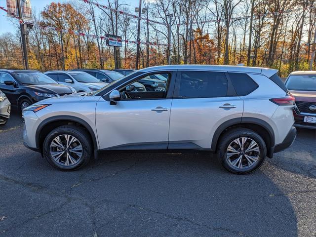 2022 nissan rogue sv