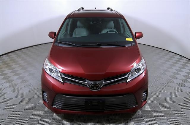 2018 toyota sienna xle premium