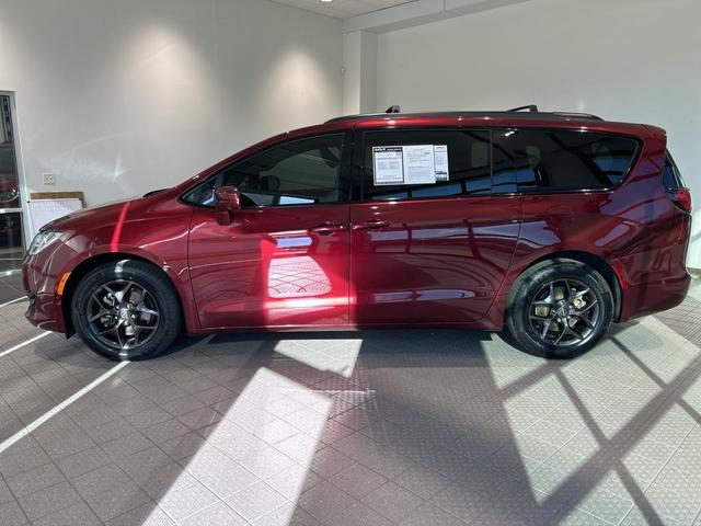 2020 chrysler pacifica touring-l plus