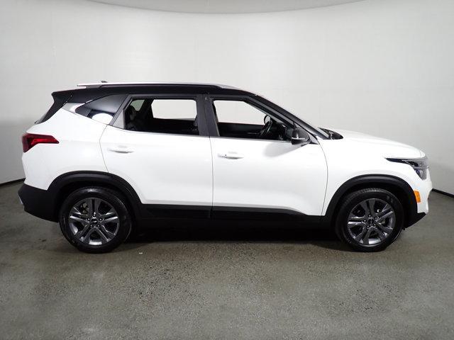 2022 kia seltos s
