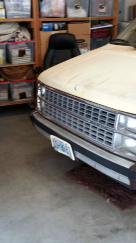 1985 dodge caravan 3-door 2.2l 5-speed manual