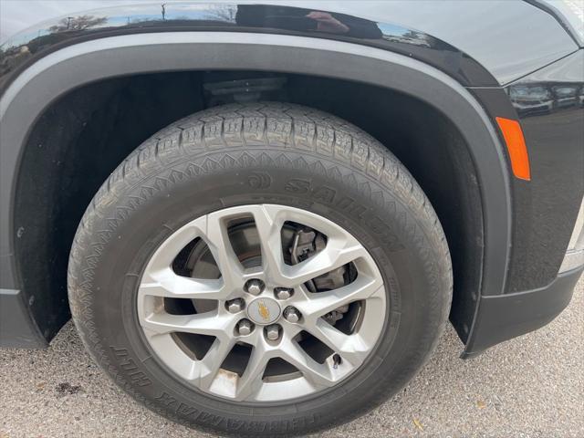 2023 chevrolet traverse ls