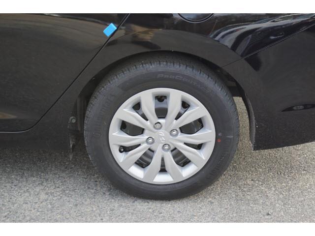 2019 hyundai accent se se 4dr sedan 6a for sale in raynham, massachusetts