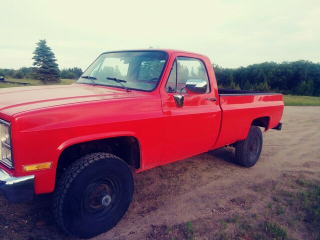 1987 chevy 1 ton. beautiful. only 52,ã—ã—ã— original miles