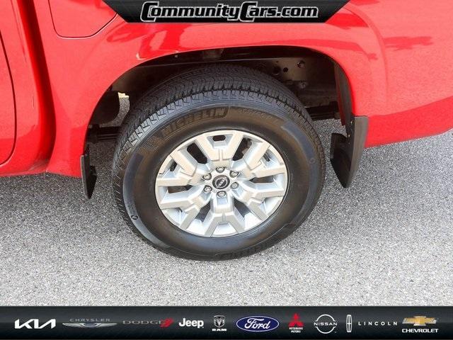 2022 nissan frontier sv