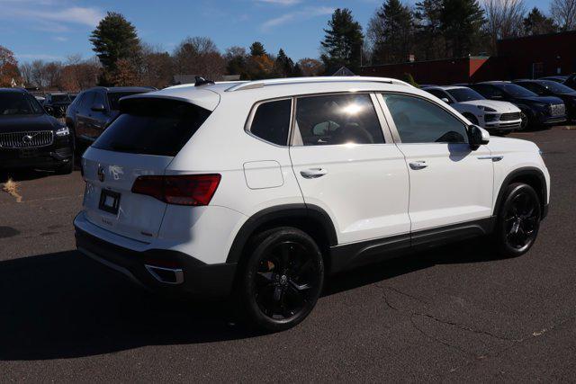 2022 volkswagen taos 1.5t se