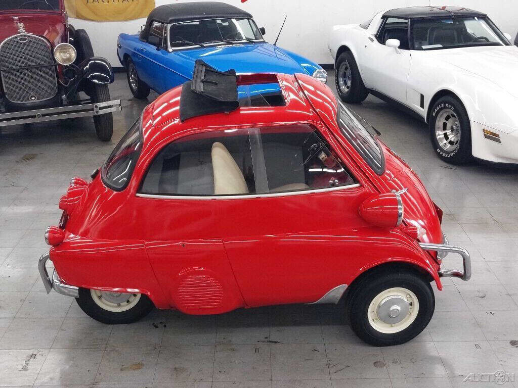 1957 bmw isetta 300 super cute!